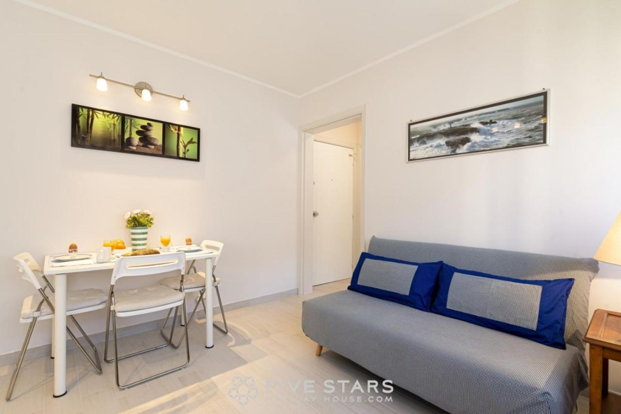 La Canard Des Etoiles Five Stars Holiday House ニース エクステリア 写真